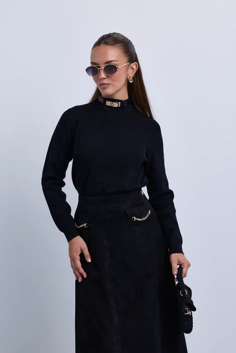 NOI-CH350 BLACK LEATHER NECK BELTED TOP