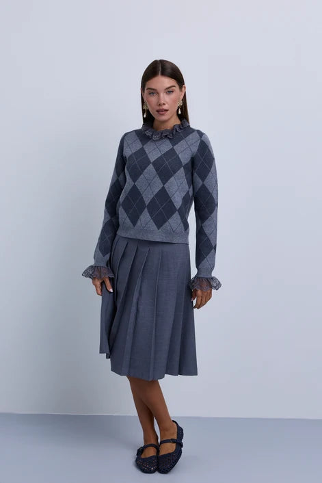 NOI-CH372 BURGUNDY&RED ARGYLE LACE TOP