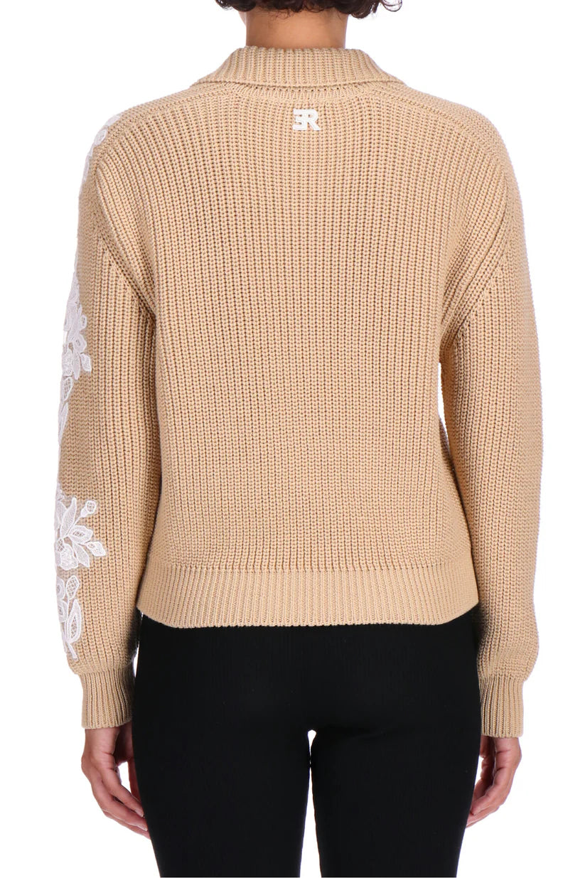 ERF-D48EN013EO2 BEIGE FLOWER KNIT CARDIGAN