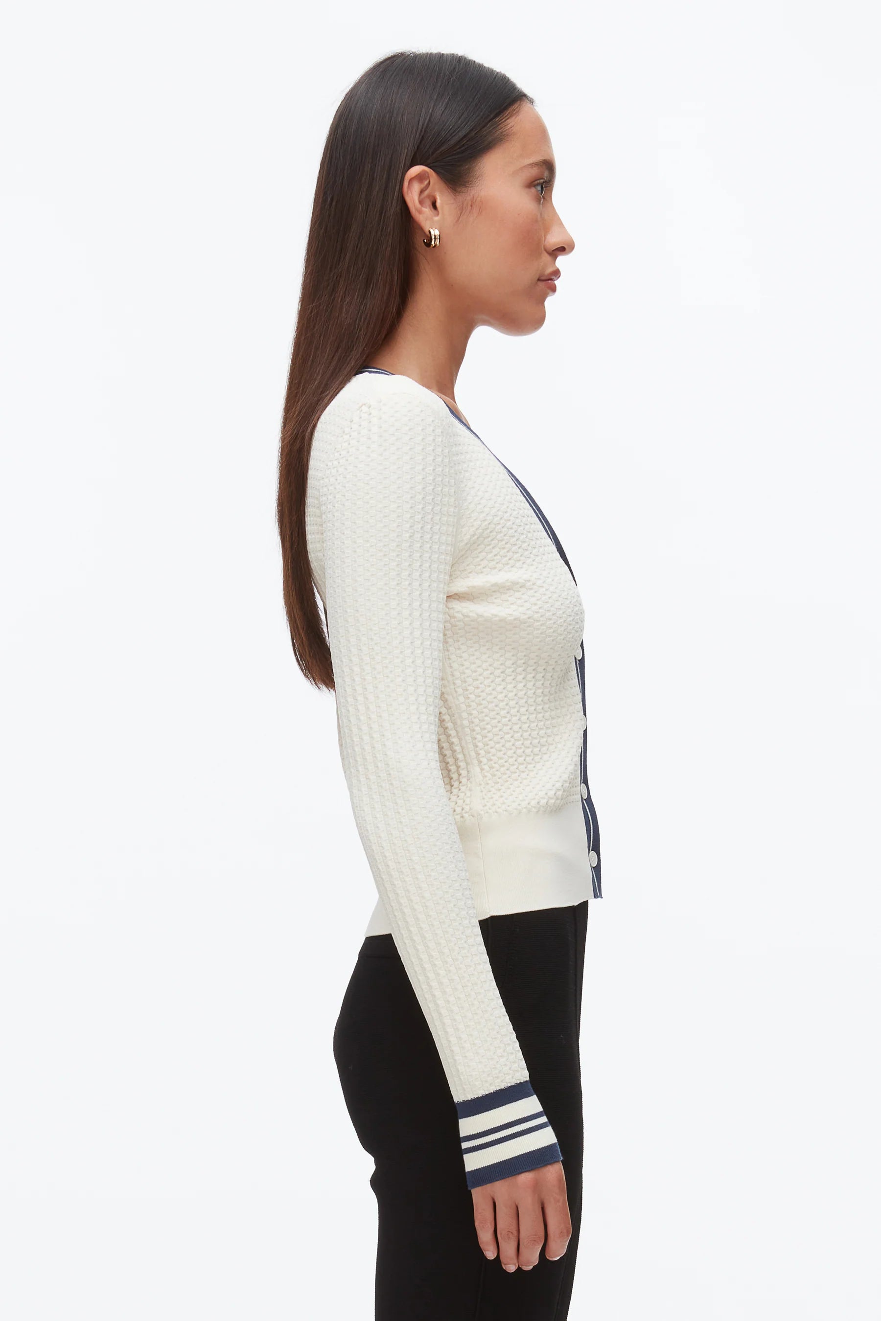 PLM-E262-70514 ECRU&NAVY CARDIGAN