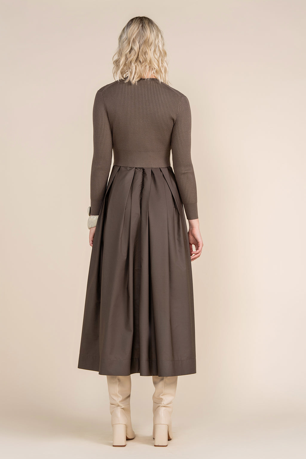 APP-F24-712&F24-705 OLIVE CARDI DRESS SET