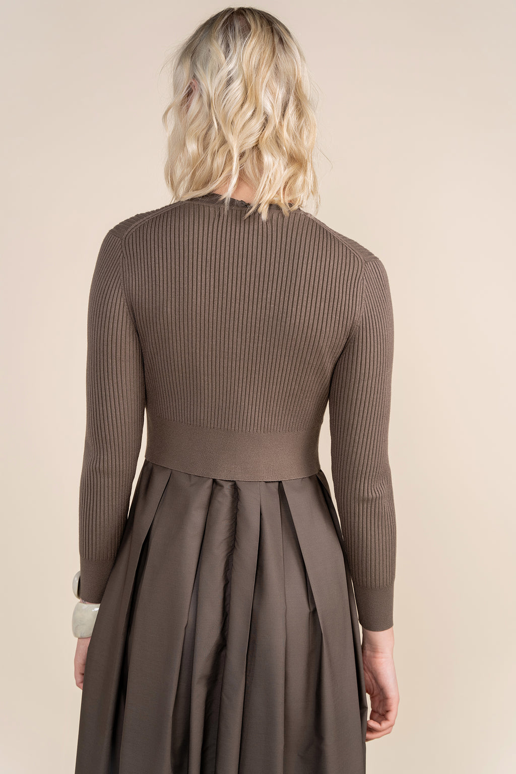 APP-F24-712&F24-705 OLIVE CARDI DRESS SET