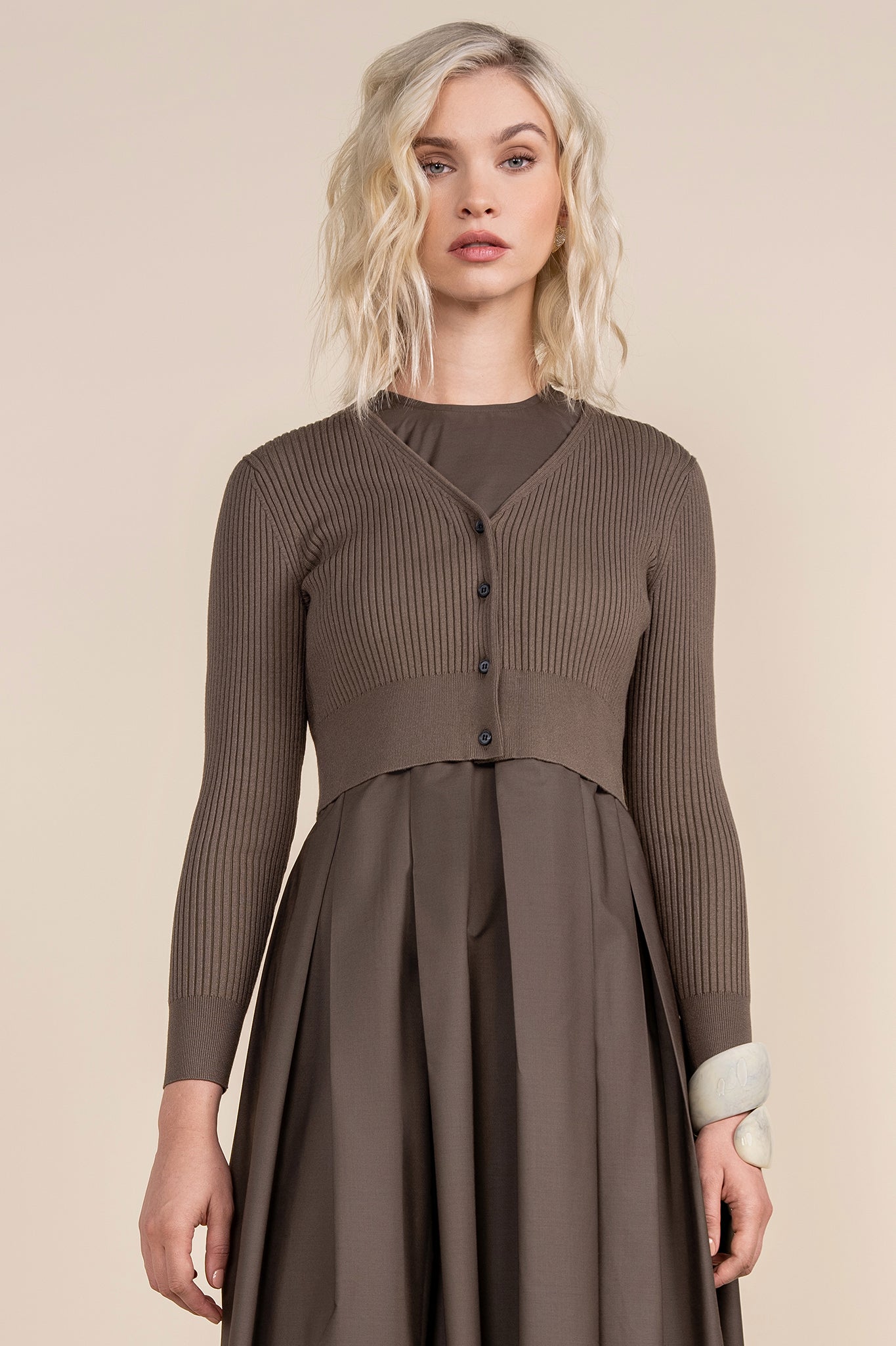 APP-F24-712&F24-705 OLIVE CARDI DRESS SET