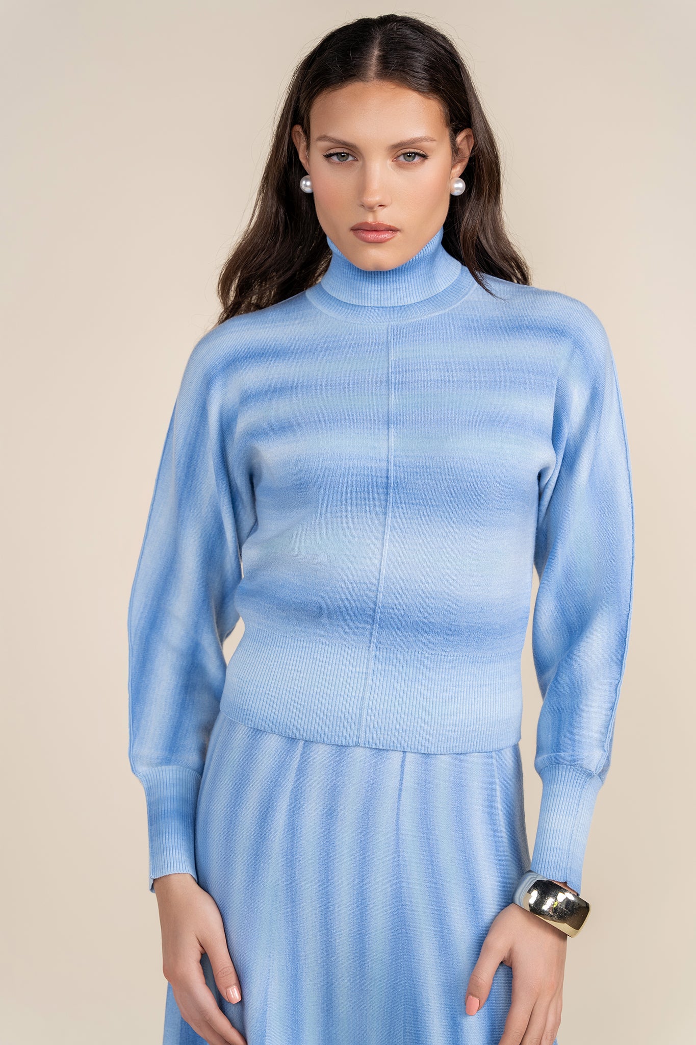 APP-F24-735&F24-736 OMBRE EFFECT BLUE SET