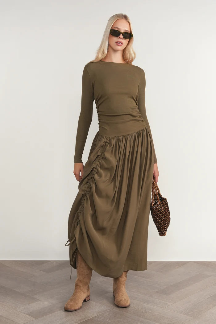 APP-F26-1034 BAY LEAF SAVOY DRESS