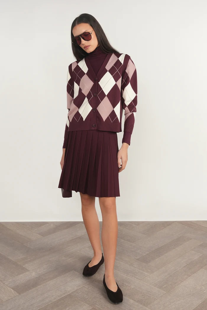 APP-F26-1262 BERRY ARGYLE RHINE CARDIGAN
