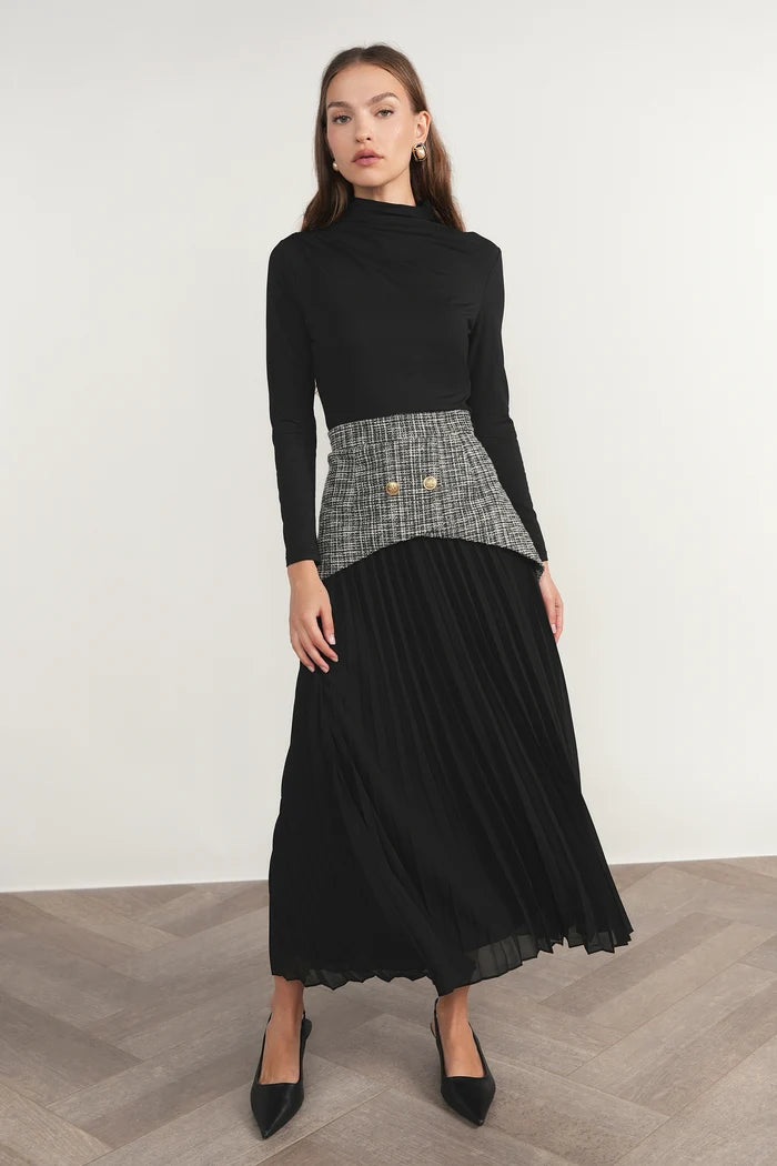 APP-F26-1273 BLACK PO TURTLENECK