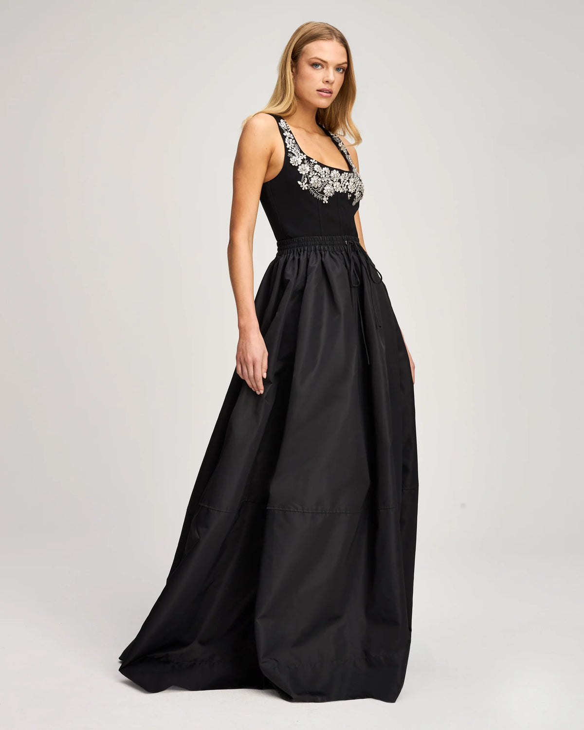 CQS-ZS73410556Z BLACK SIRANI BALLGOWN SKIRT