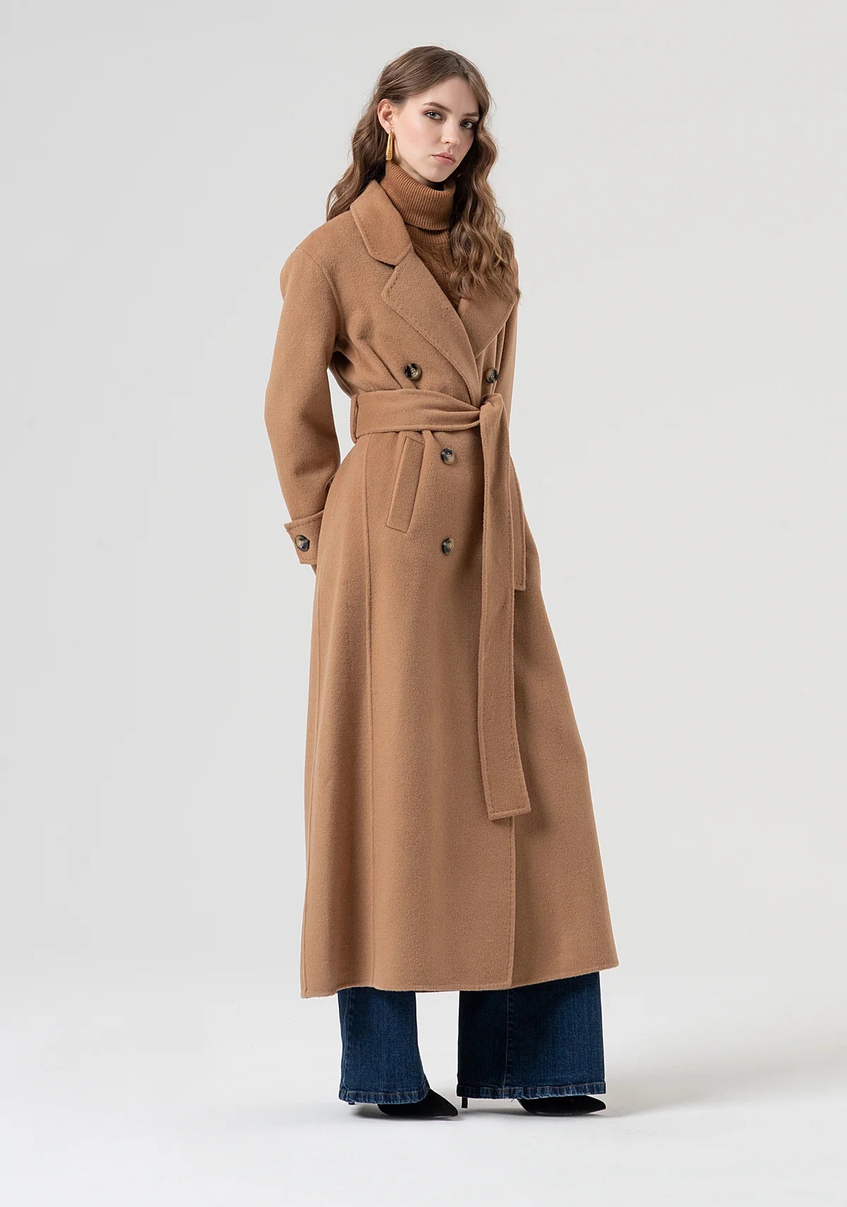 FCM-FR25WC1001W8 BLACK LONG COAT