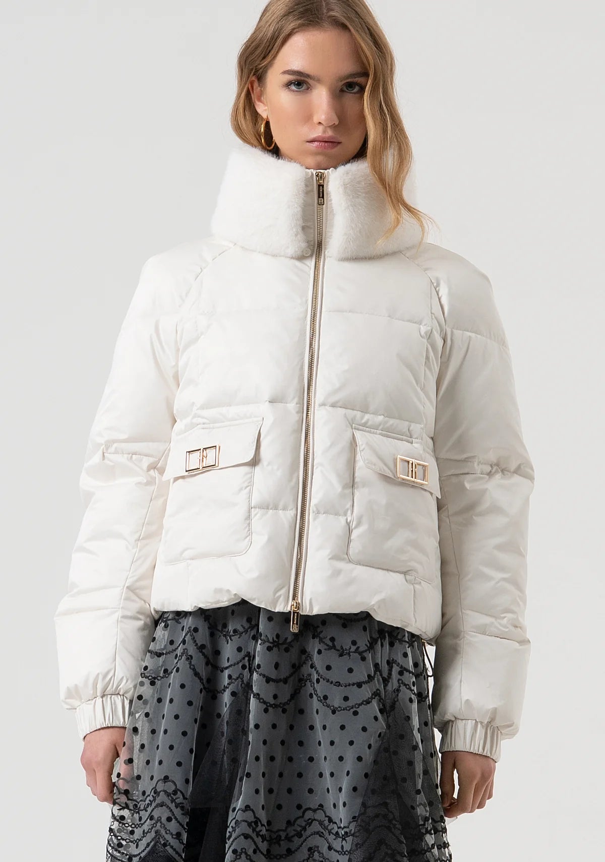 FCM-FR25WC3005O BLACK FUR PUFFER JACKET