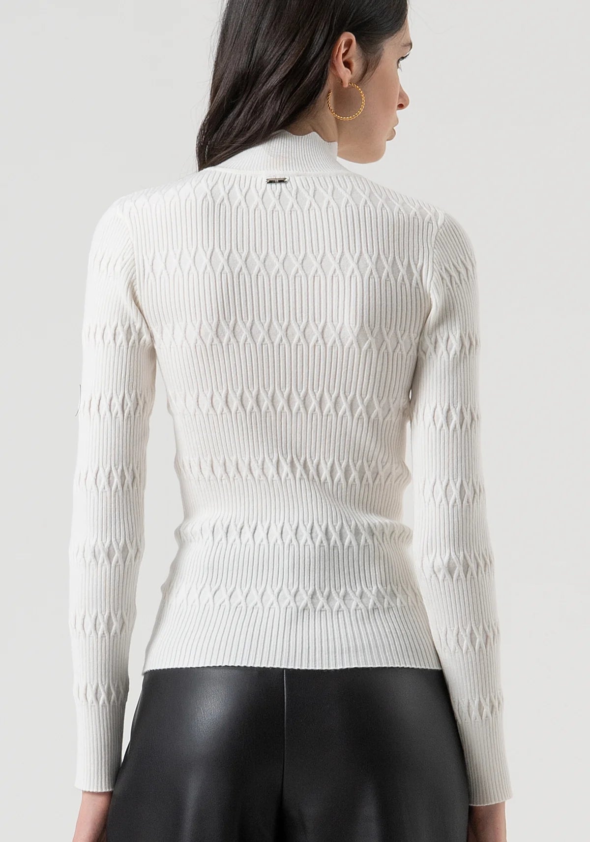 FCM-FR25WT7042K5 CREAM POLO NECK