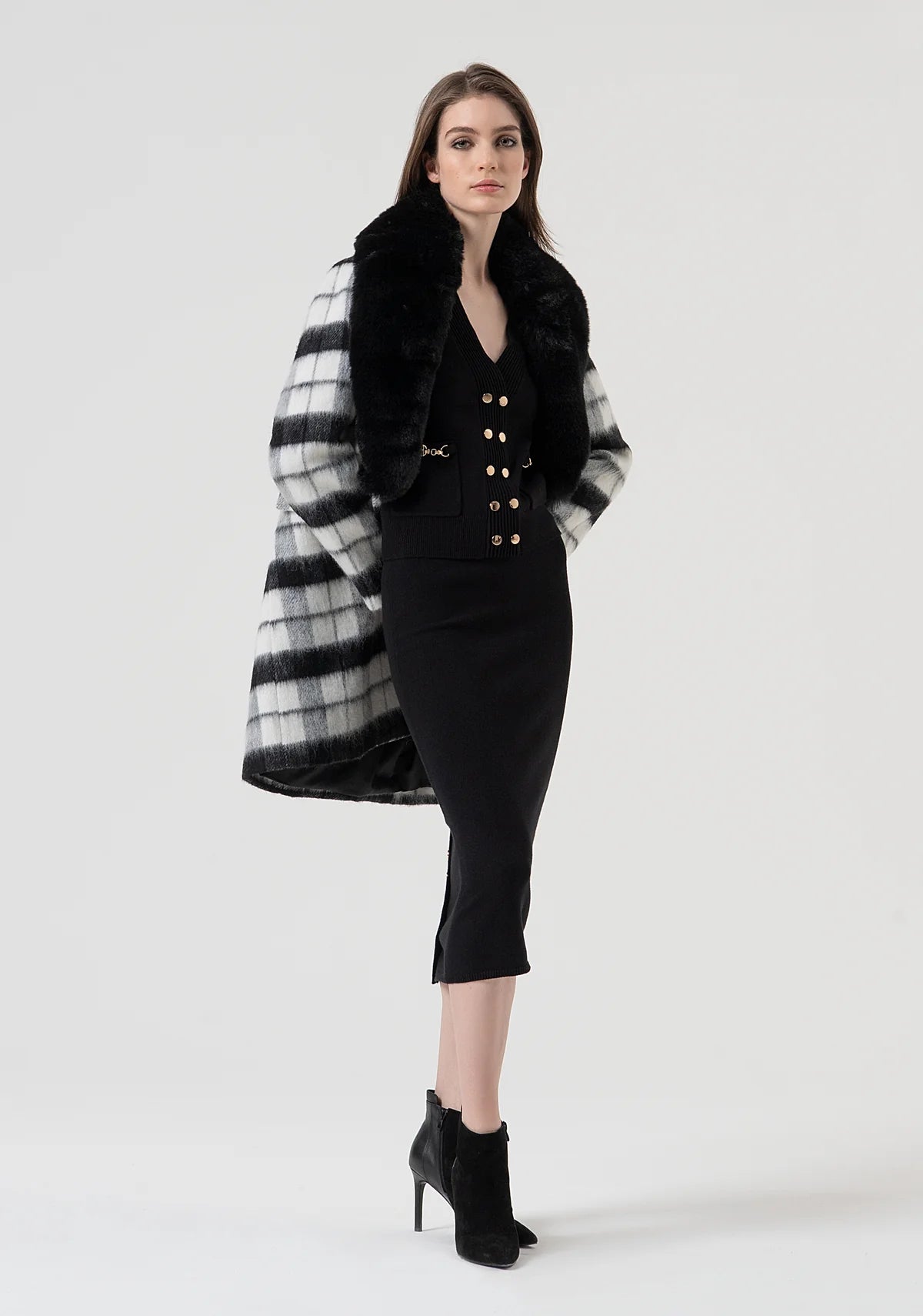 FCM-FR25WT8010K5 BLACK DOUBLE BREASTED CARDIGAN