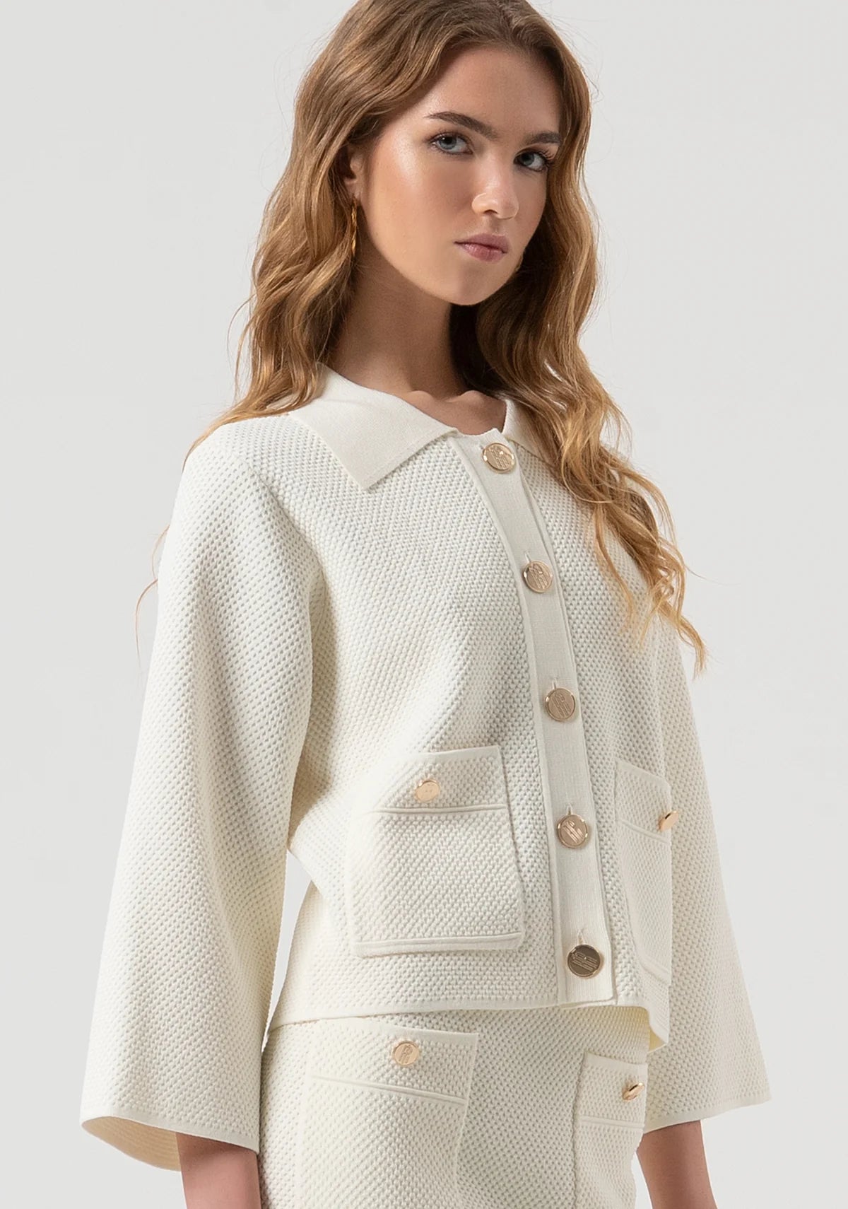 FCM-FR25WT8017K5 CREAM KNIT CARDIGAN