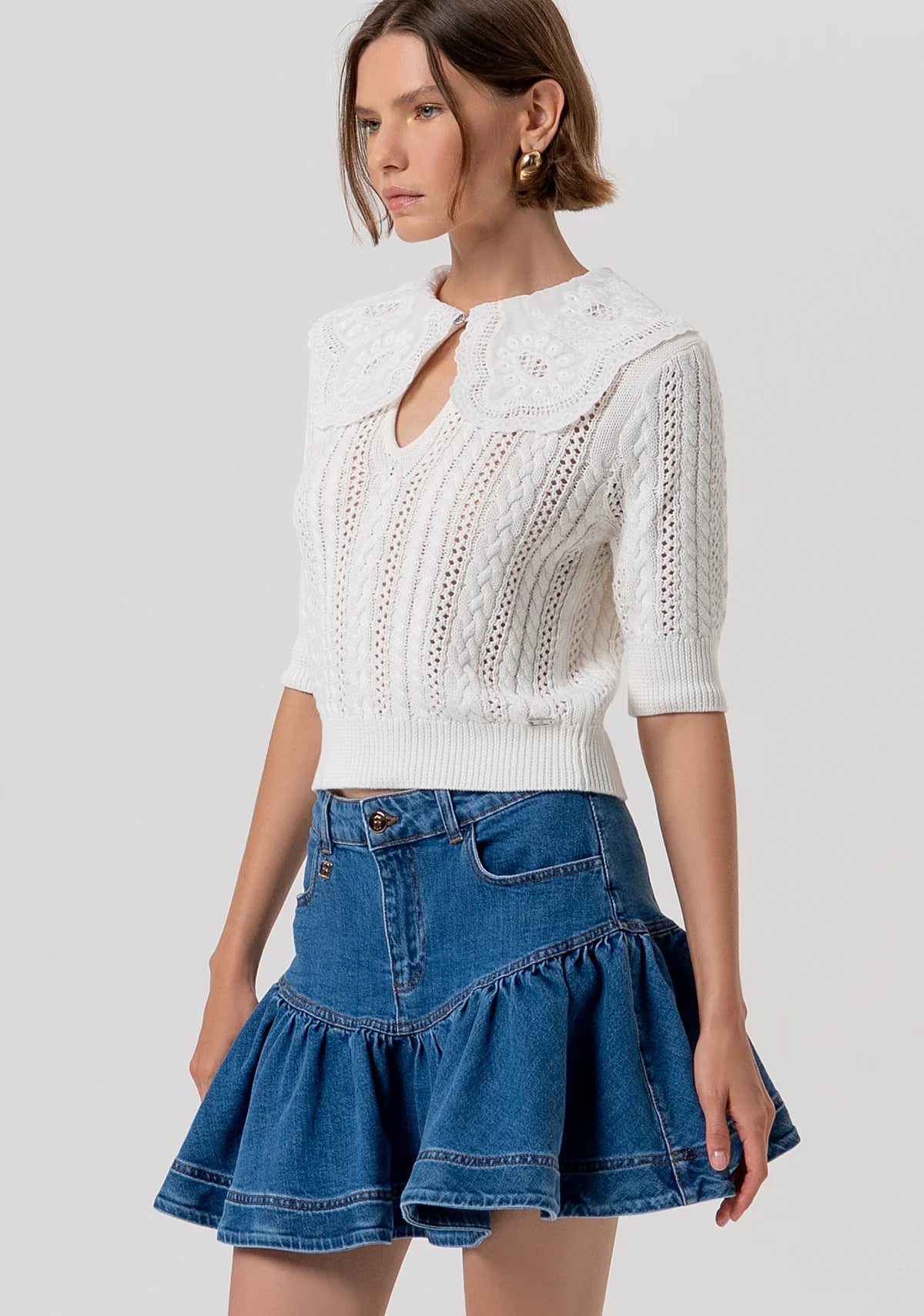 FCM-FR26ST7015K4 CREAM LACE COLLAR TOP