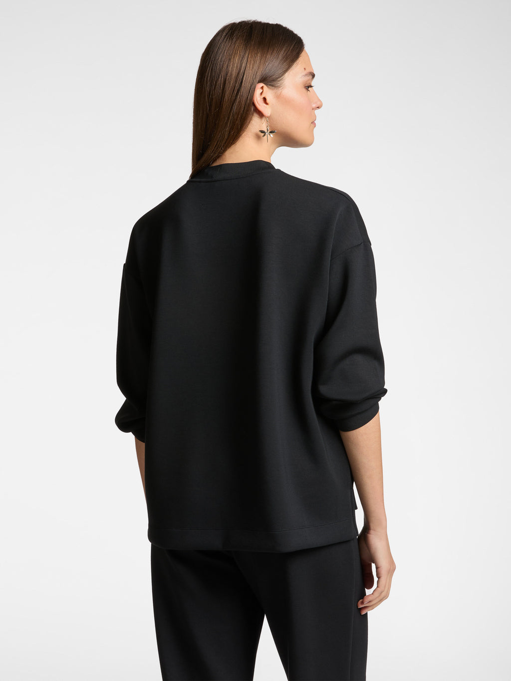 ELM-G835Z000269 BLACK EMBLEM TOP