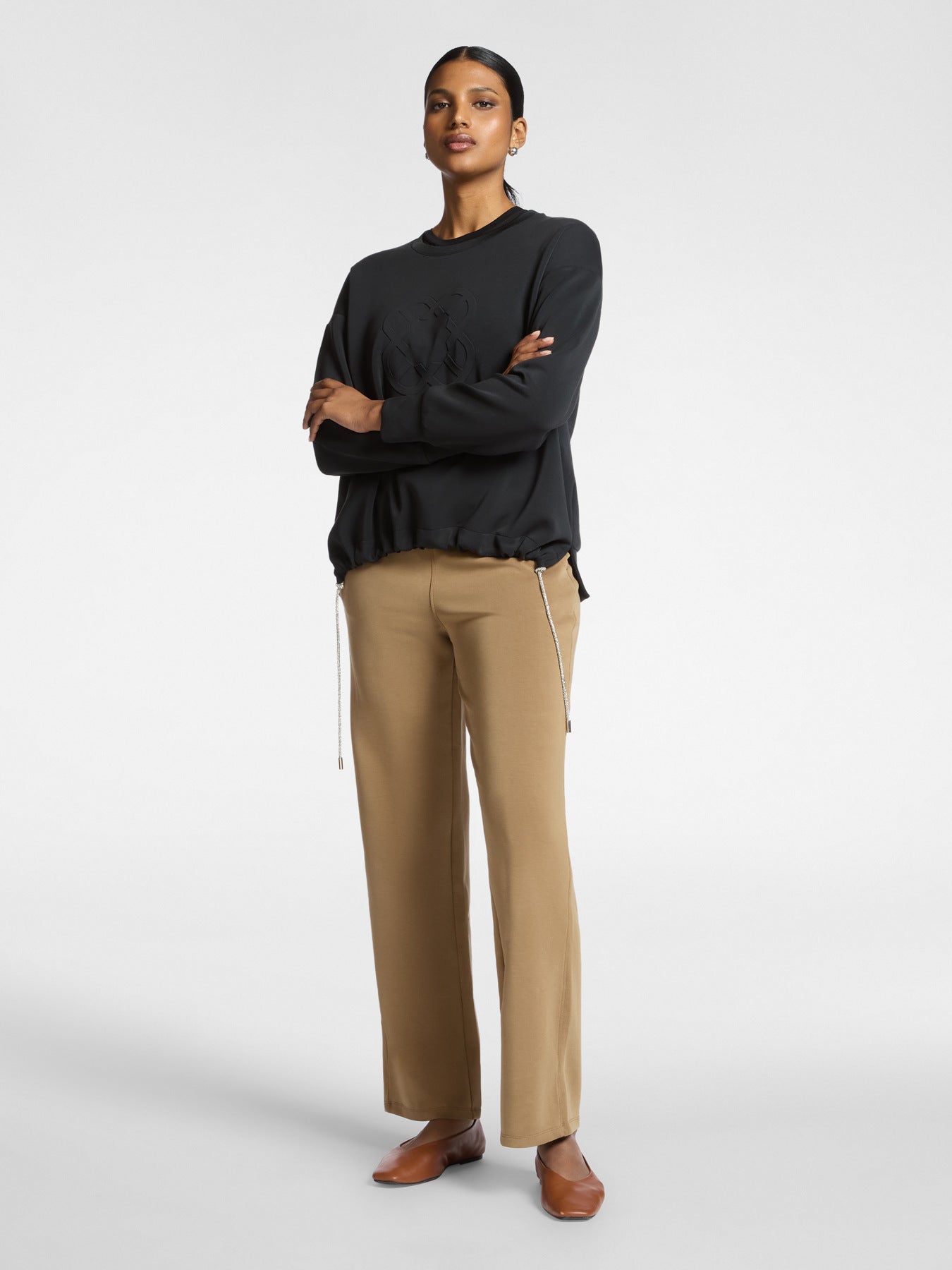 ELM-G878Z000531 BLACK MONOGRAM SWEATHIRT