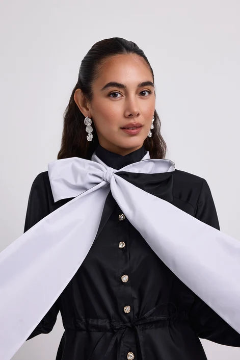 NOI-H4099 BLACK CONTRAST BOW TAFFETA DRESS