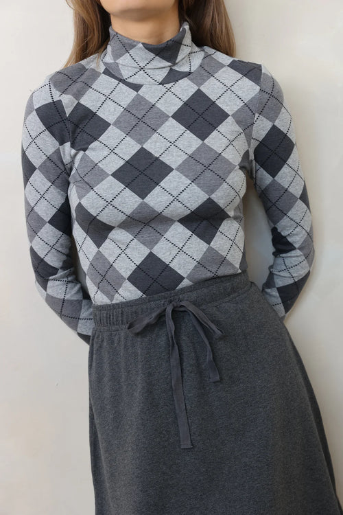 PAR-T492 GREY ARGYLE TURTLENECK