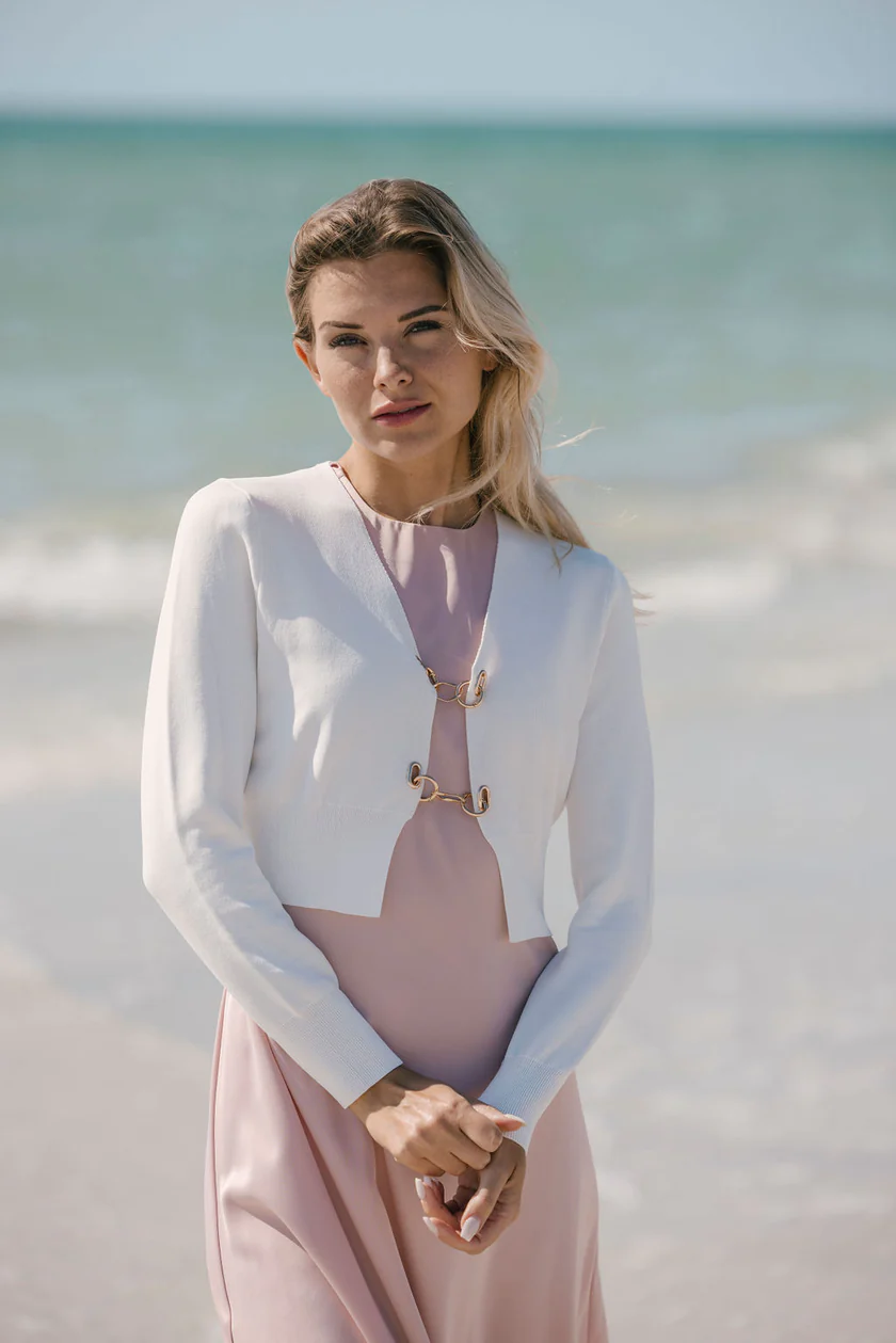 ALZ-J498C IVORY CHAIN CARDIGAN
