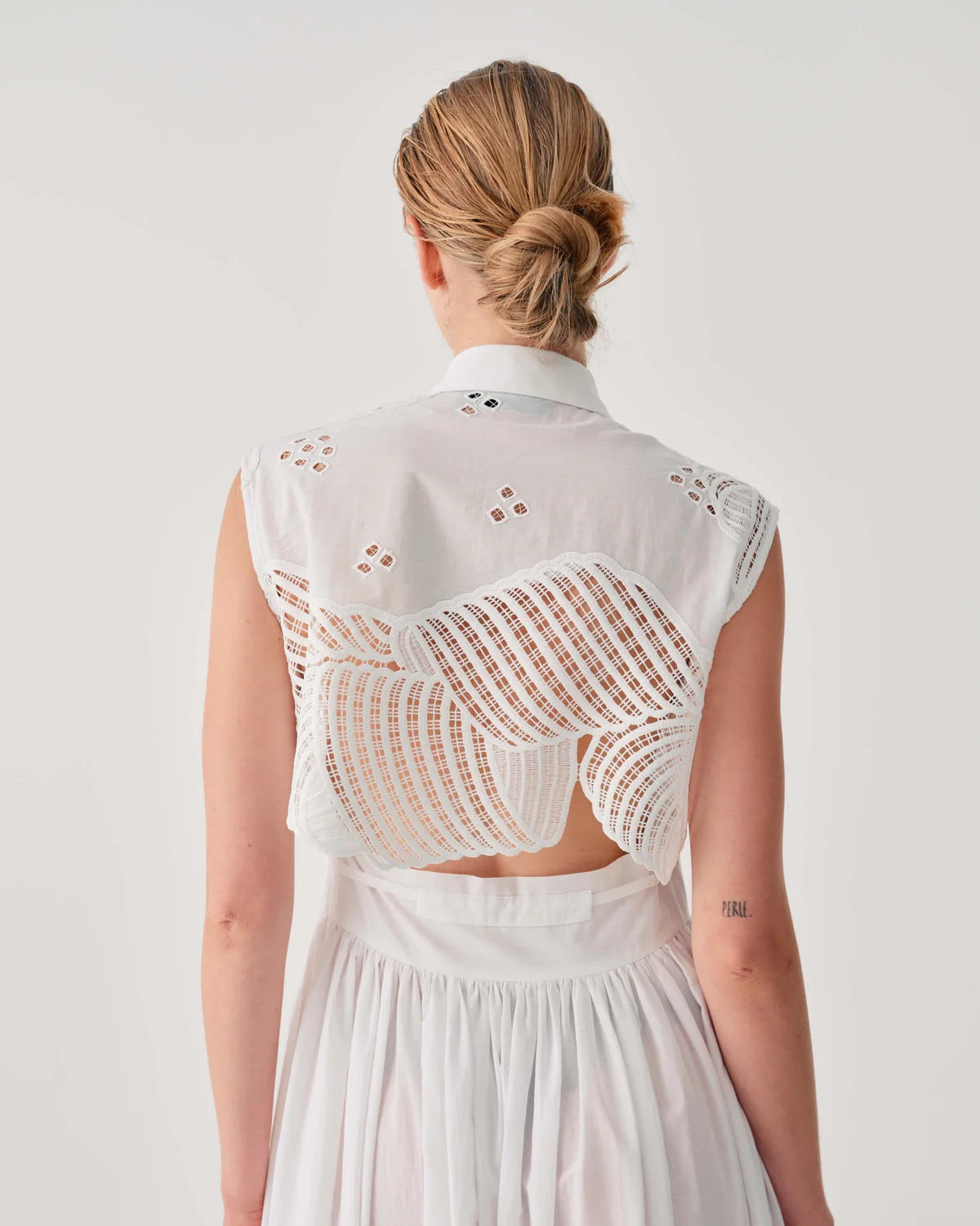 BEA-26FE6698GA2085 BLACK BRODERIE DRESS