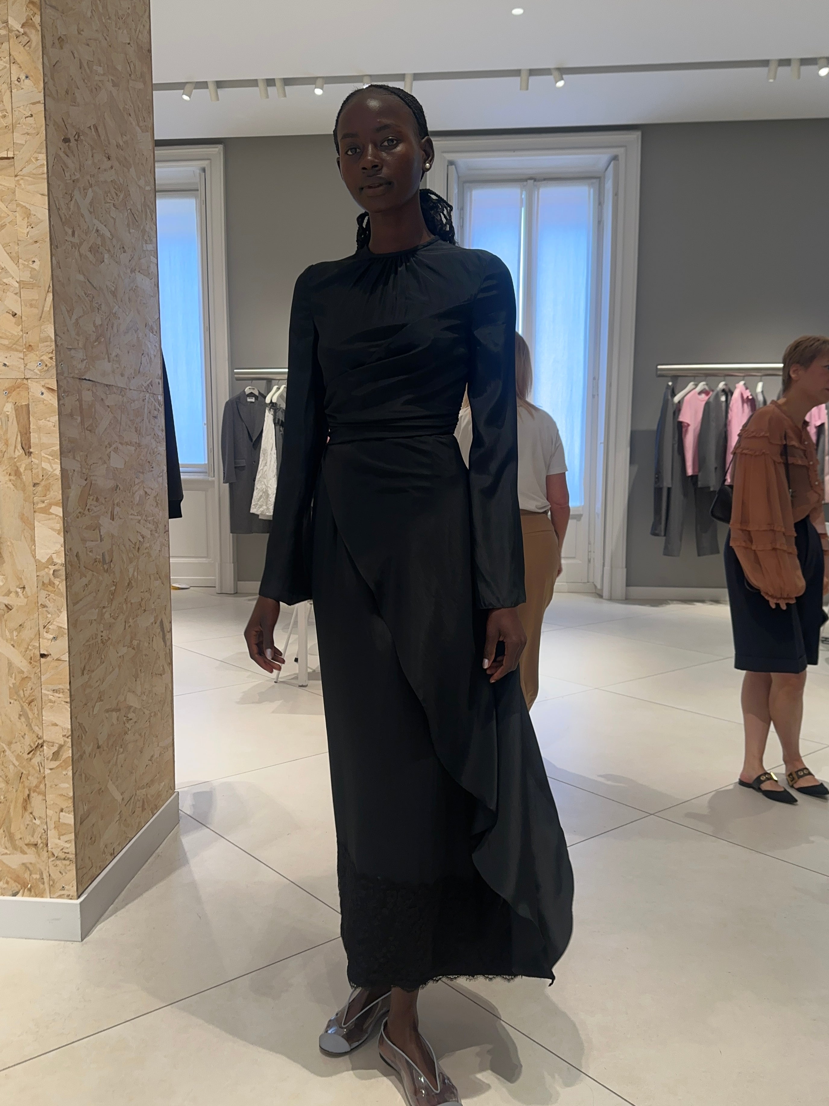 Moschino – Coats and co.