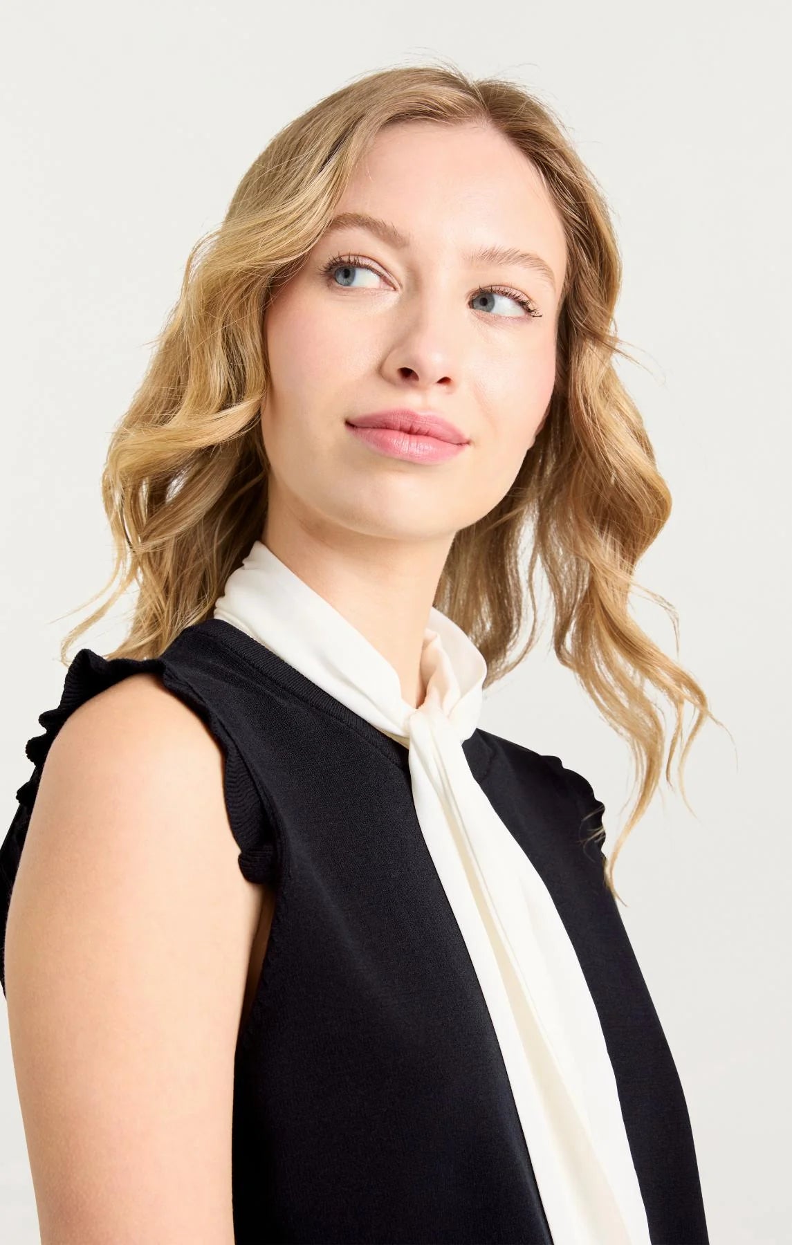 CQS-ZK10668202Z BLACK&IVORY VEST