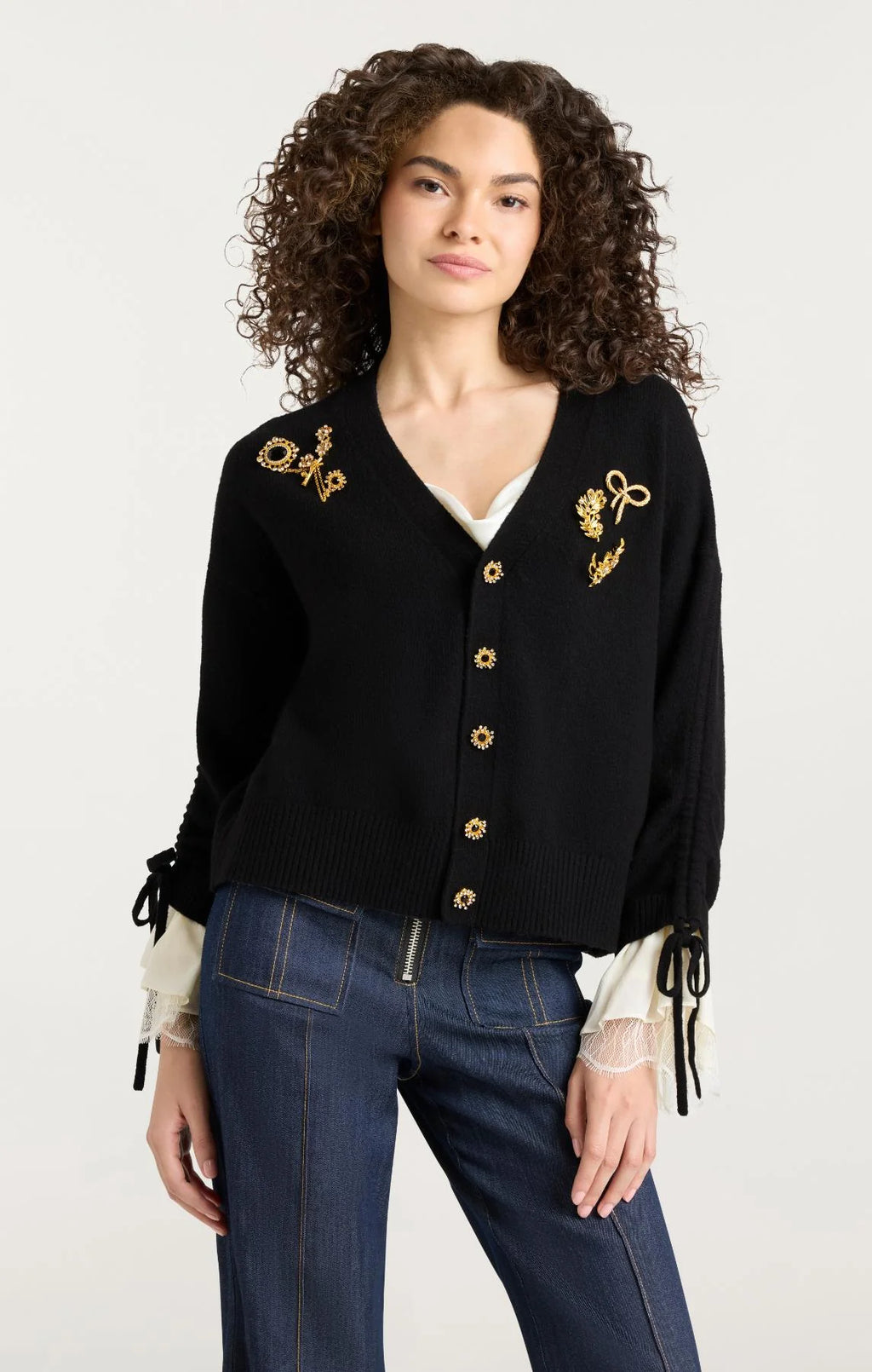 CQS-ZK1211A10348Z BLACK BROOCHES V-NECK CARDIGAN