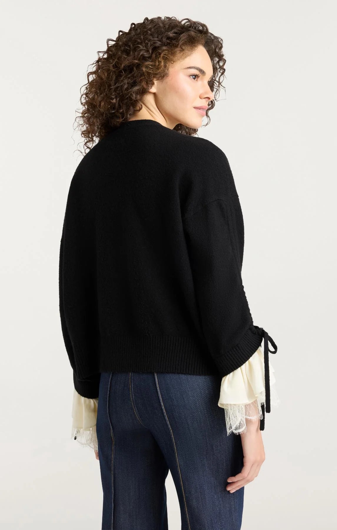 CQS-ZK1211A10348Z BLACK BROOCHES V-NECK CARDIGAN