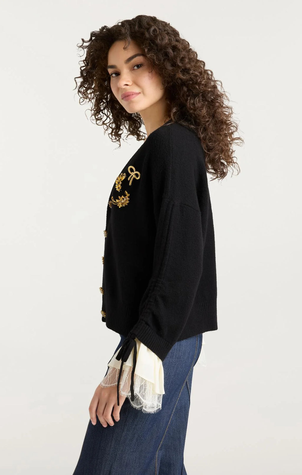 CQS-ZK1211A10348Z BLACK BROOCHES V-NECK CARDIGAN