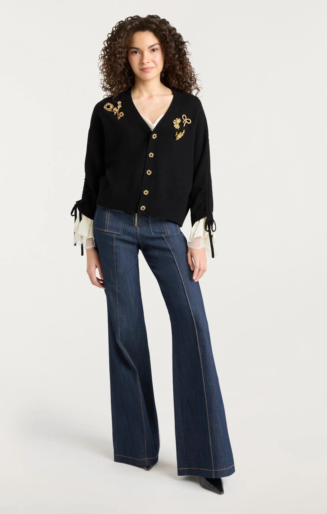 CQS-ZK1211A10348Z BLACK BROOCHES V-NECK CARDIGAN