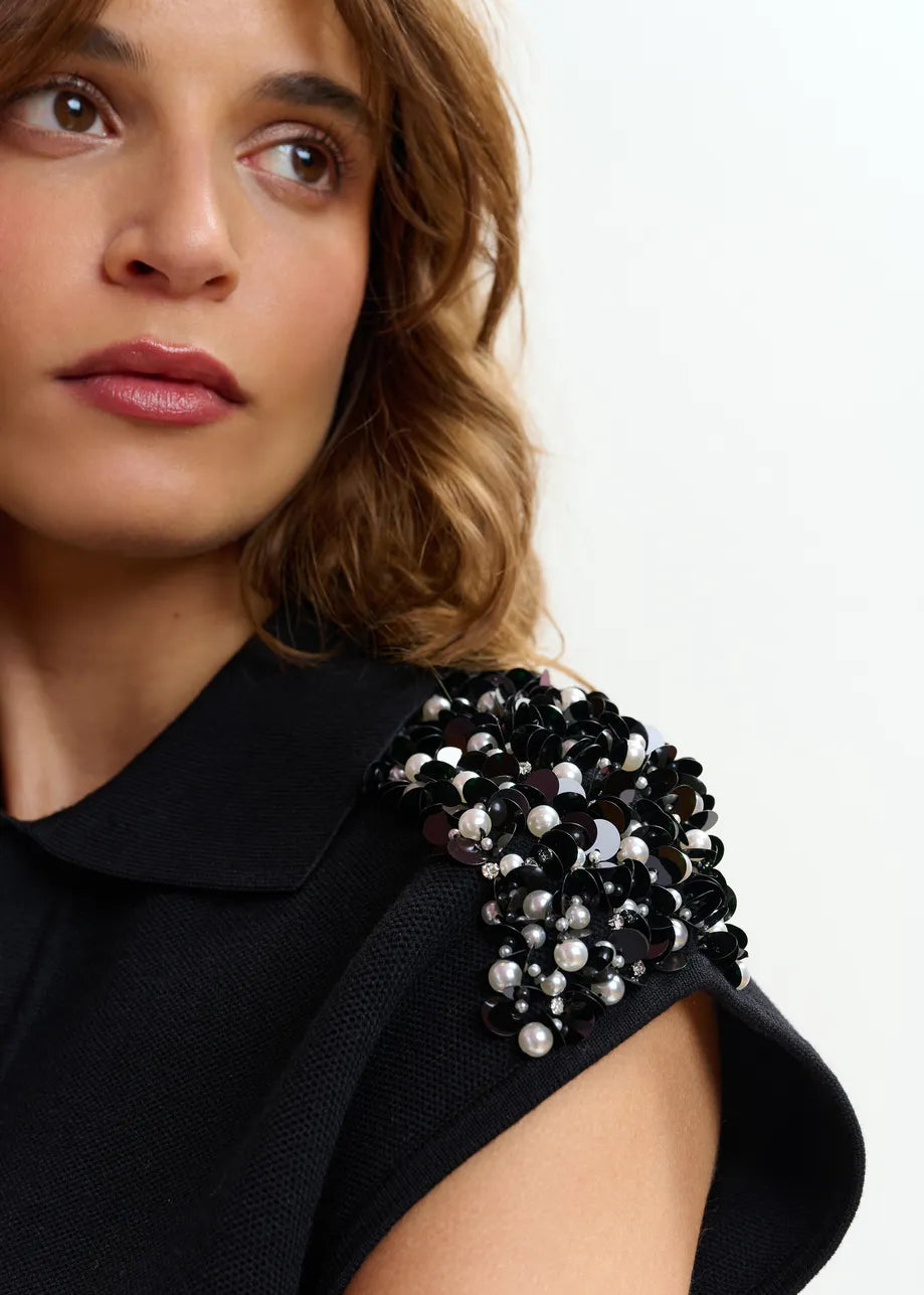 ESA-JOLINE BLACK EMBELLISHED VEST