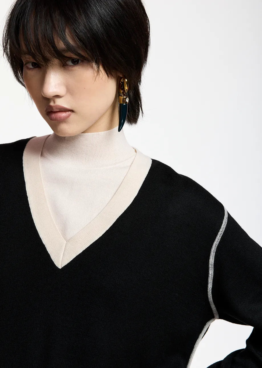 ESA-KOLI BLACK COMBO TURTLENECK