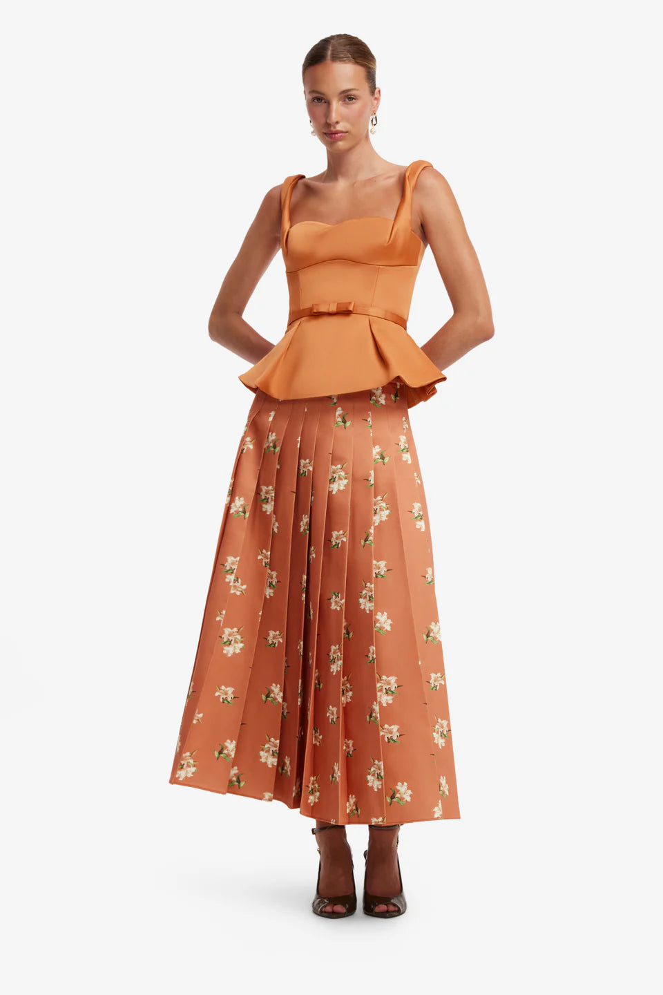 LEO-LLFW20121 JUNE OCHRE PLEATED SKIRT