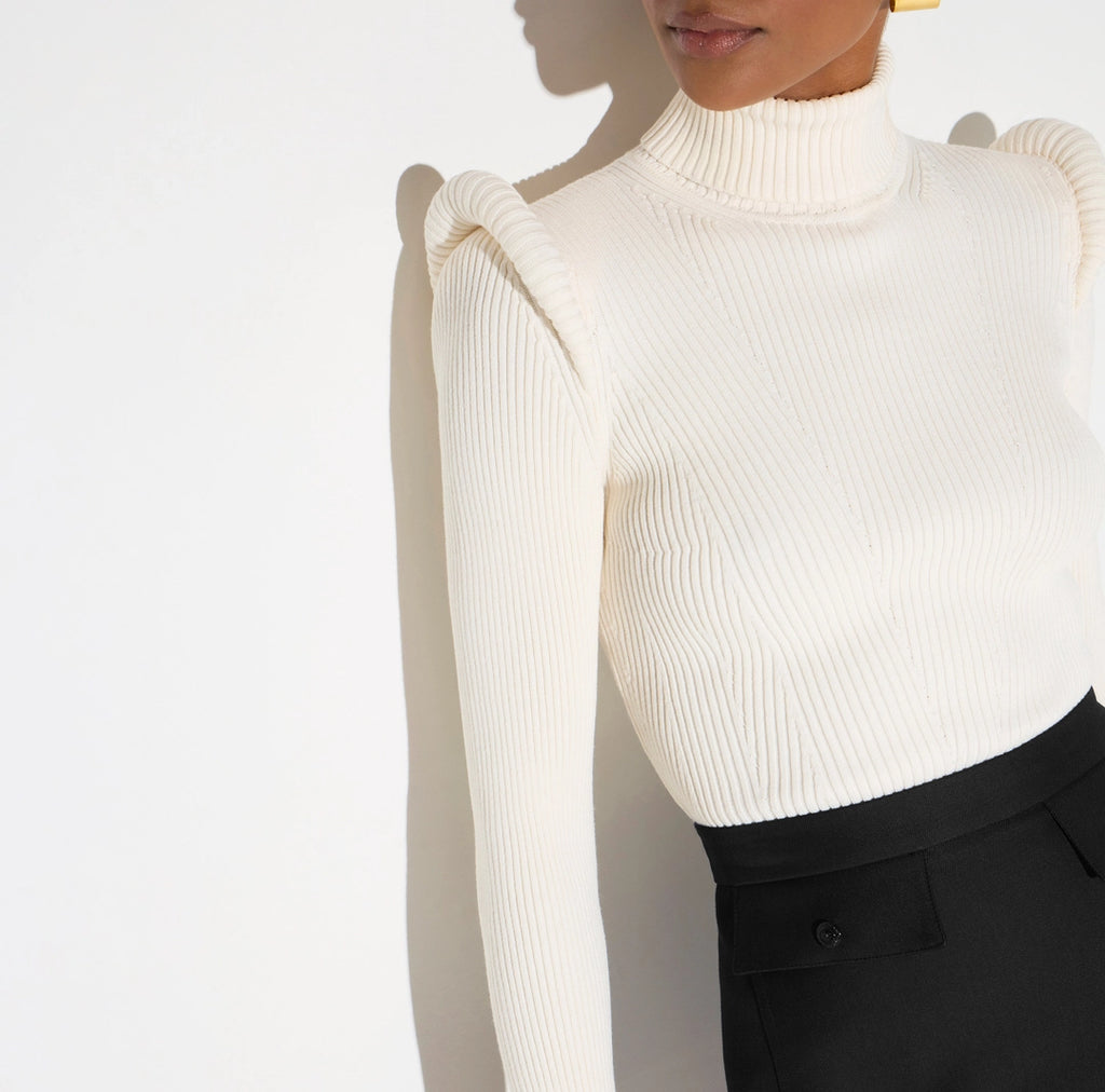 ELS-MK06S66 IVORY DETAIL KNIT TURTLENECK