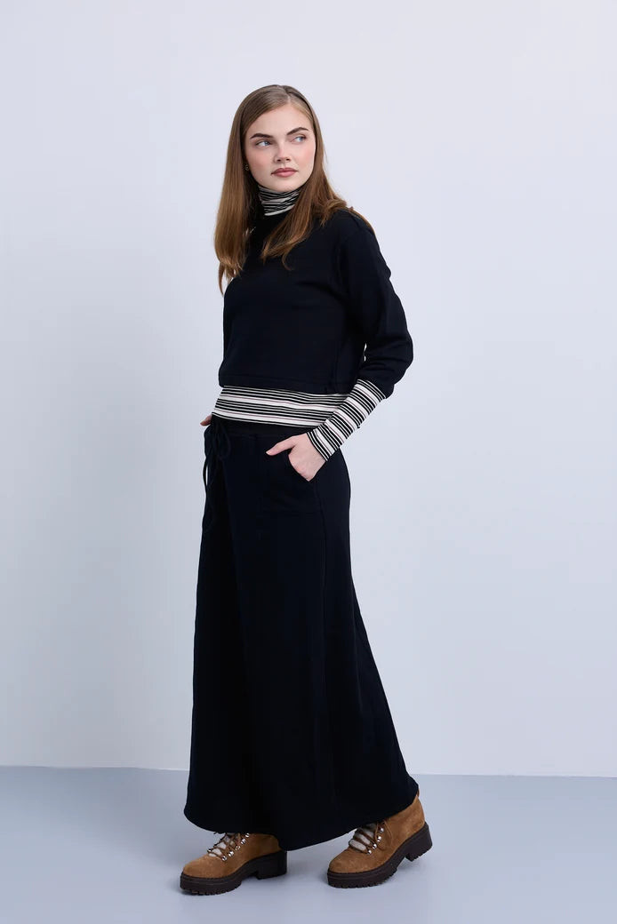 NOI-NR519 BURGUNDY STRIPED NECK&BAND SWEATSHIRT