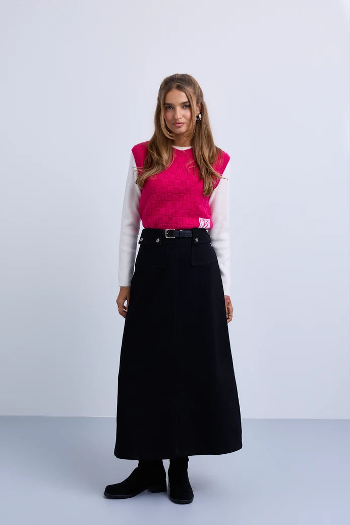 NOI-NR536 BLACK DENIM POCKETS SKIRT