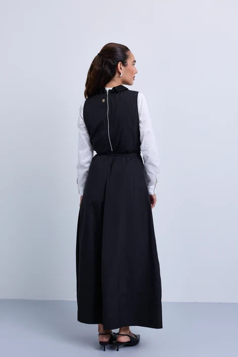 NOI-NR540 BURGUNDY TAFFETA EMBELLISHED COLLAR DRES