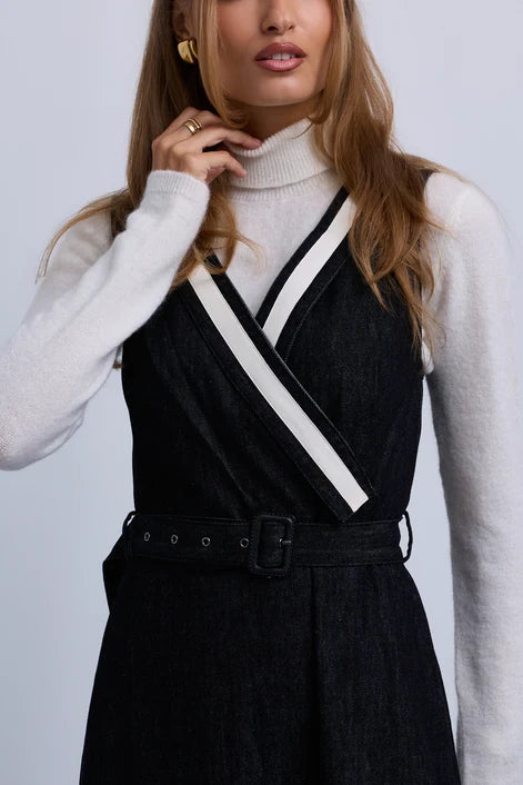 NOI-NR541 BLACK DENIM SLEEVELESS DRESS