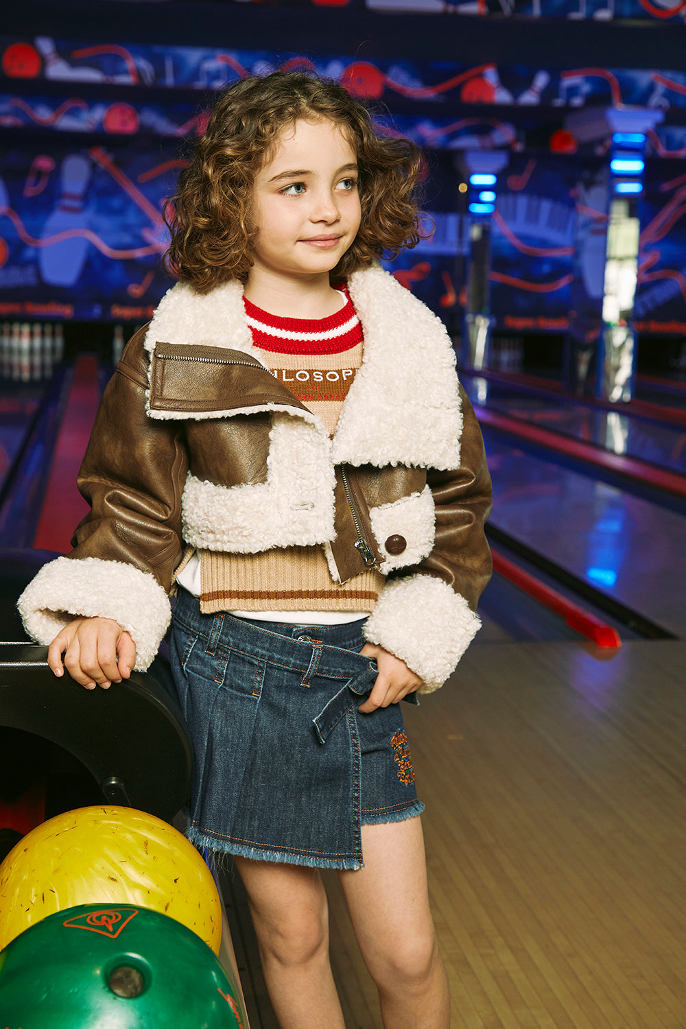 PHK-I9F301 BROWN STRIPED LOGO VEST