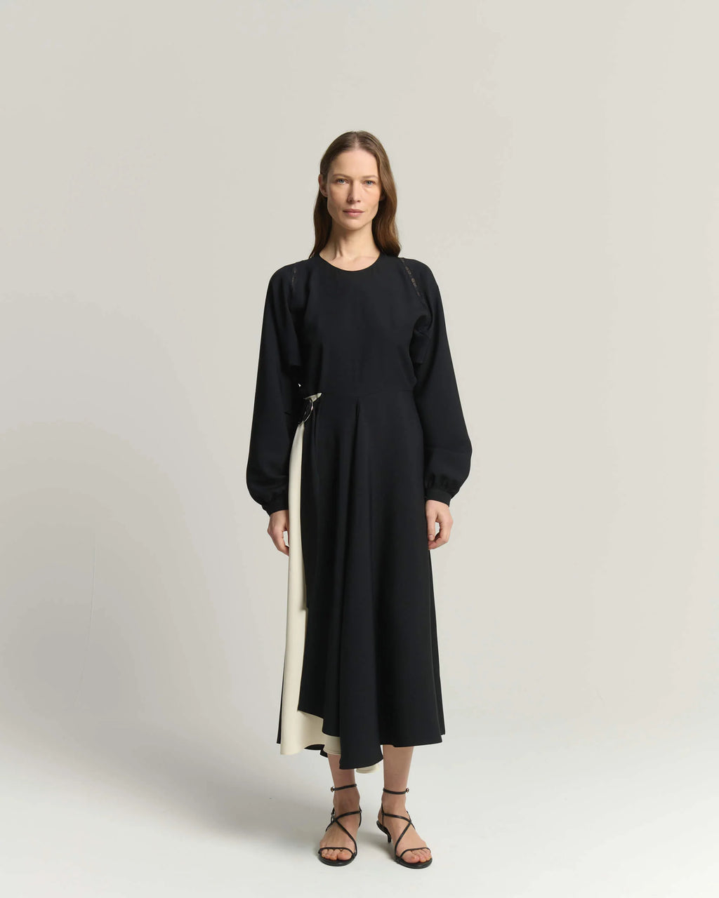 BEA-AB2C67SATBIC BLACK&WHITE CONTRAST DRESS