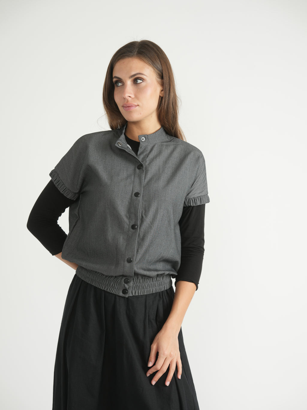 DEJ-SB4CM8905T BLACK OR BLUE DENIM BUTTON-DOWN VEST