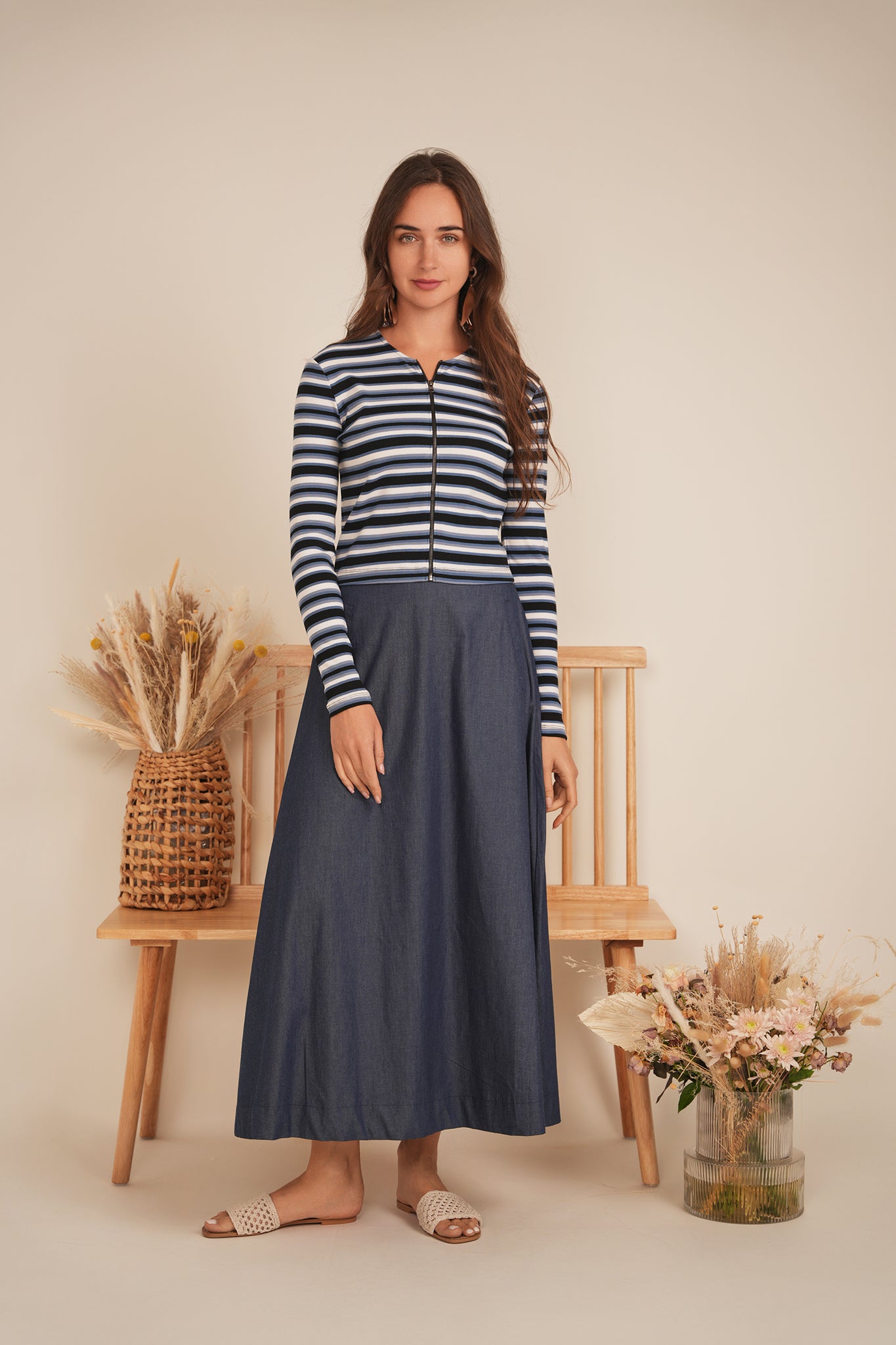 DEJ-SB5CM1377T DENIM&BLACK STRIPE T-SHIRT