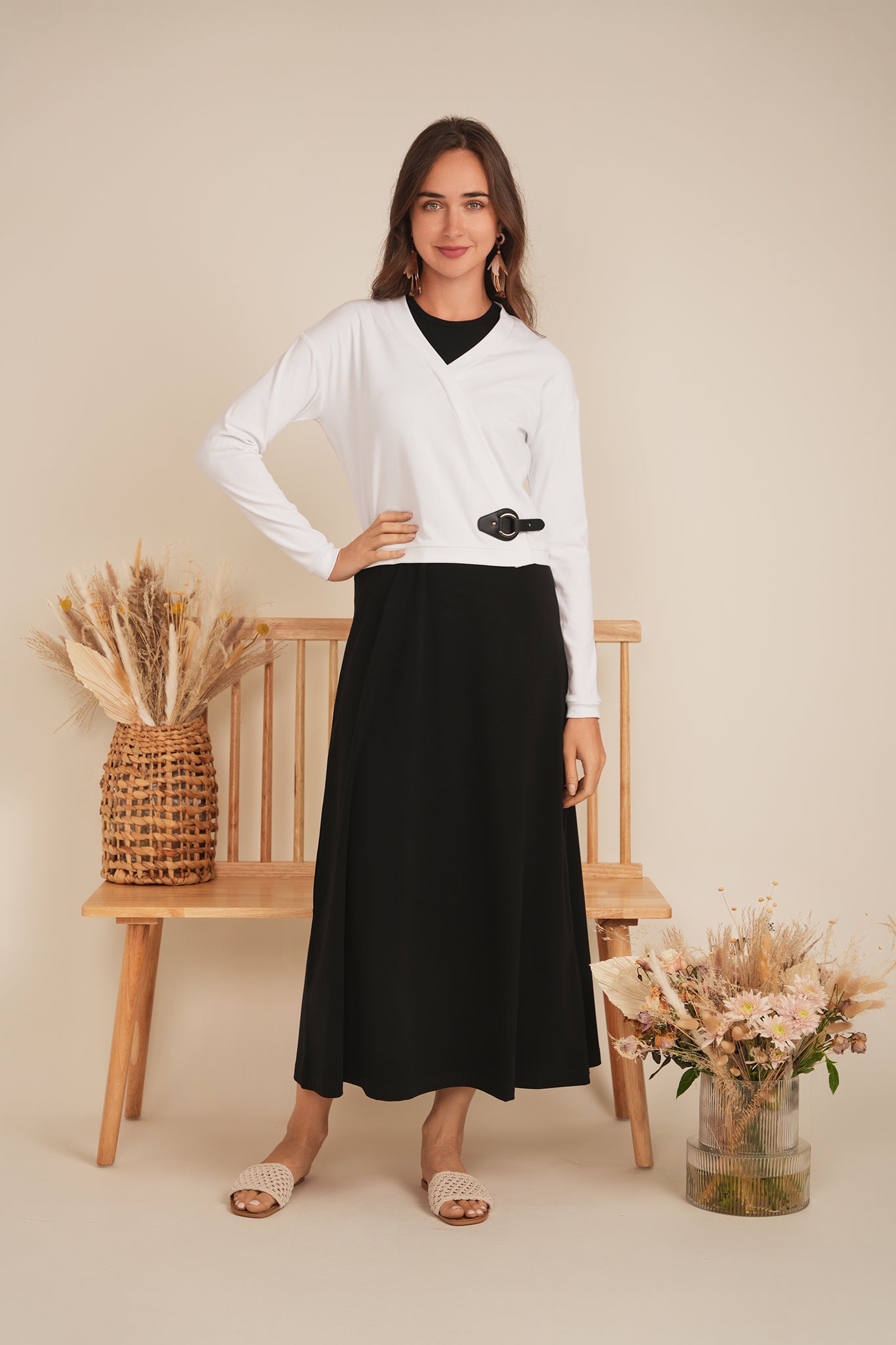 DEJ-SB5CM1485T WHITE WRAP KNIT CARDIGAN