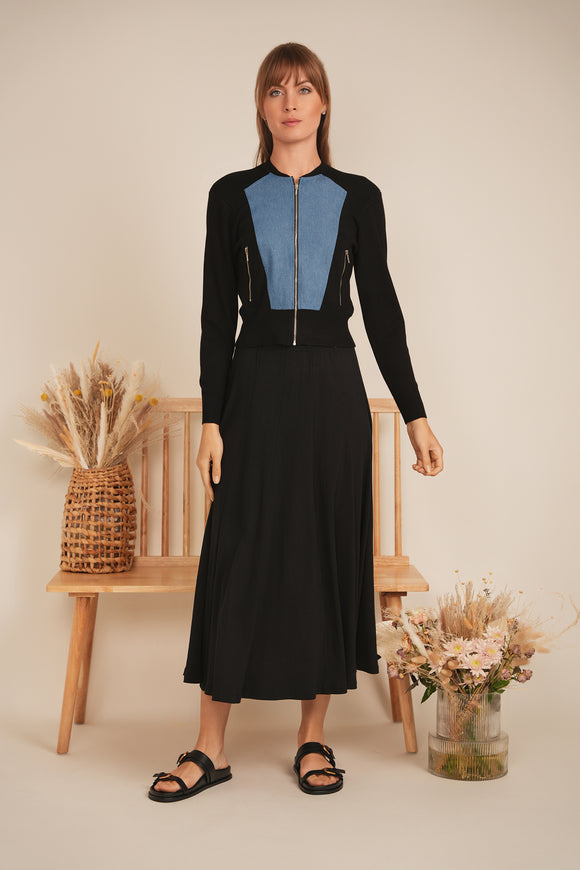DEJ-SB5CM8371T CHAMBRAY&MULTI TRIM TOP