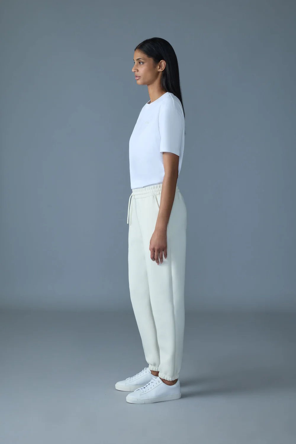 MKG-TEE-WNV TAUPE&WHITE T-SHIRT