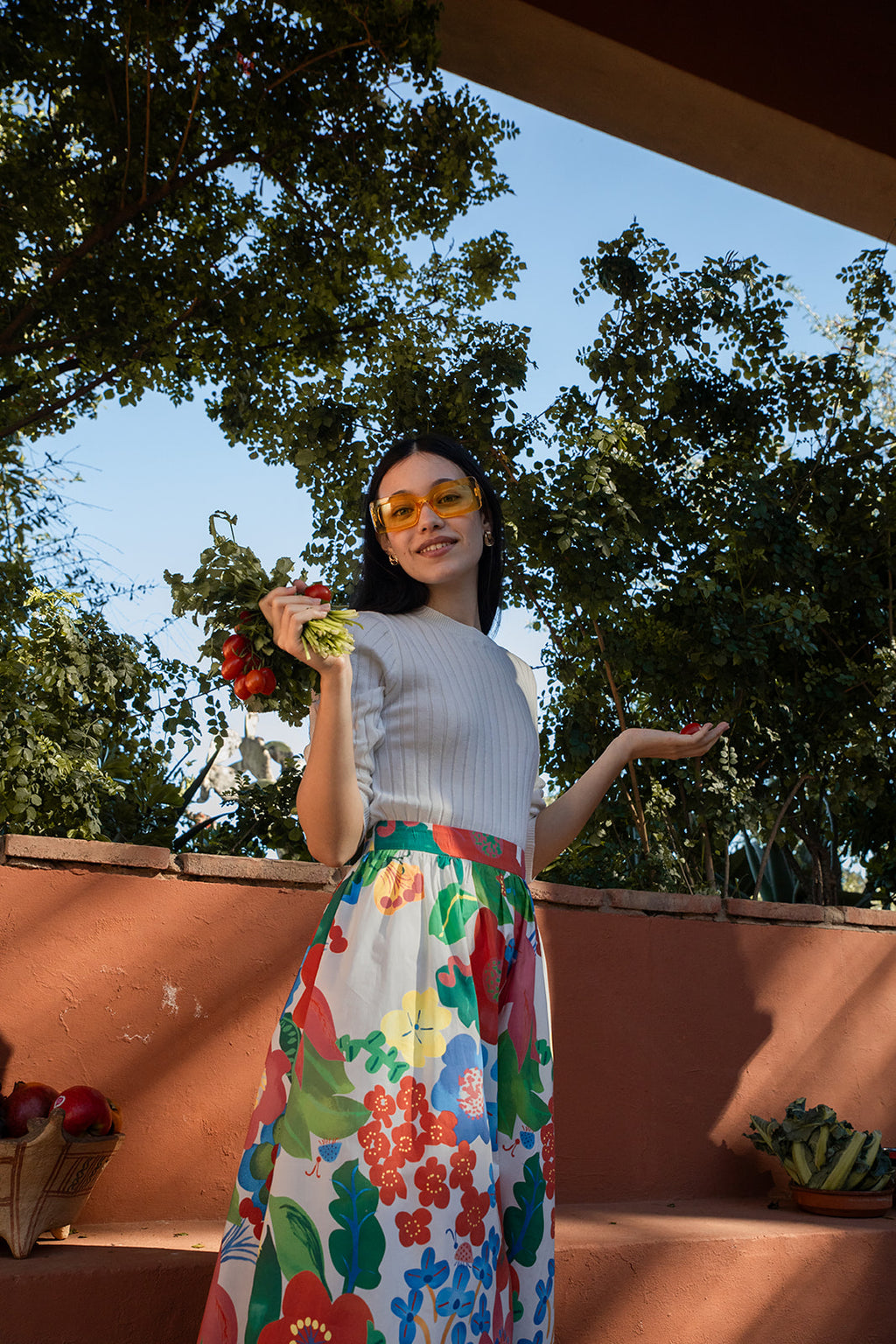 TEA-WT-360 FLORAL LARGE FLOWER PRINT SKIRT