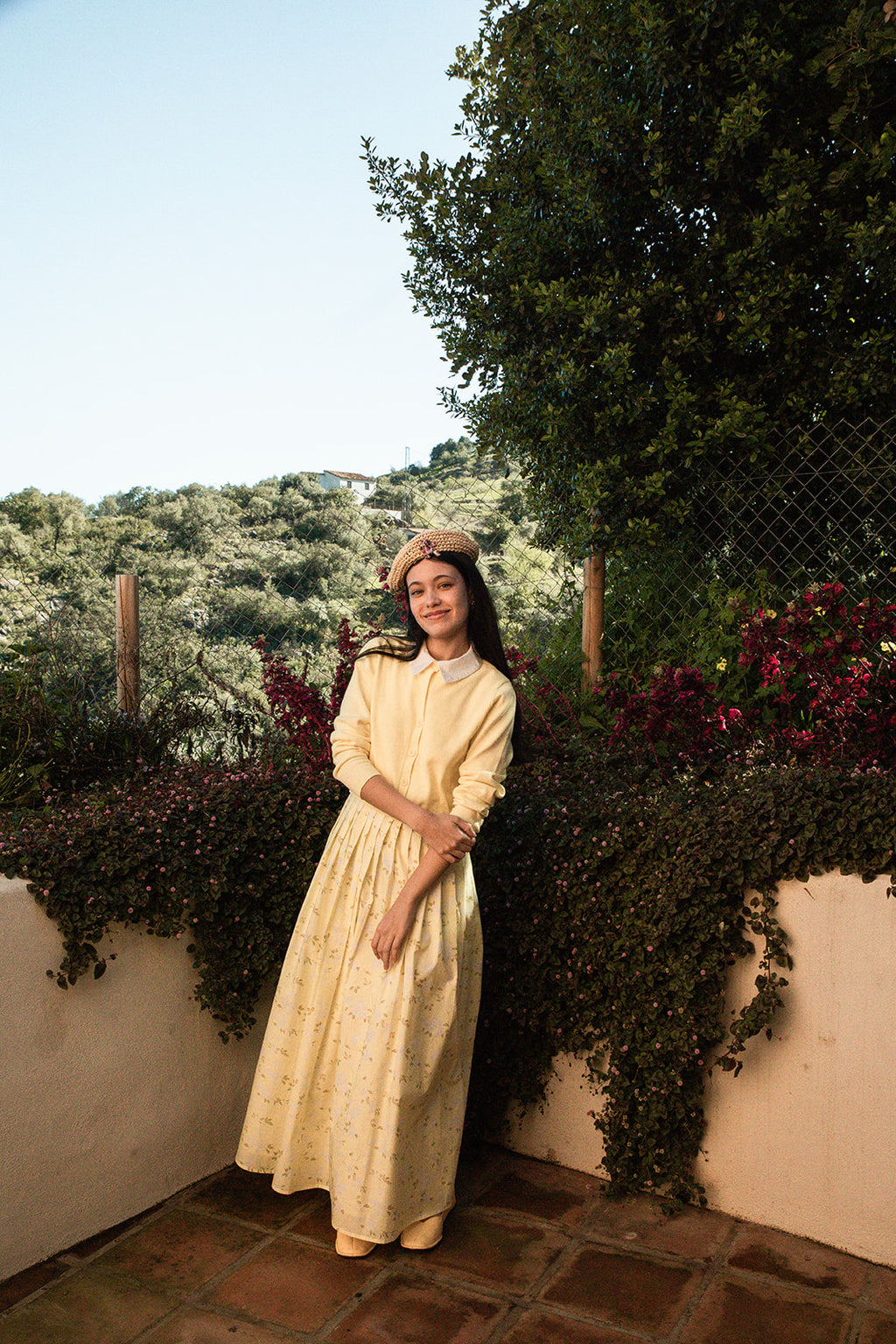 TEA-WT-363 YELLOW SLEEVELESS COLLAR DRESS