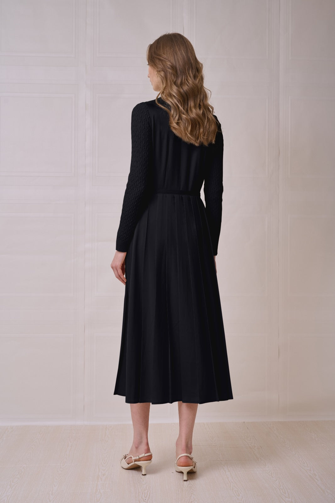 ROP-RPS2504 BLACK KNIT SLEEVE PLEATED DRESS