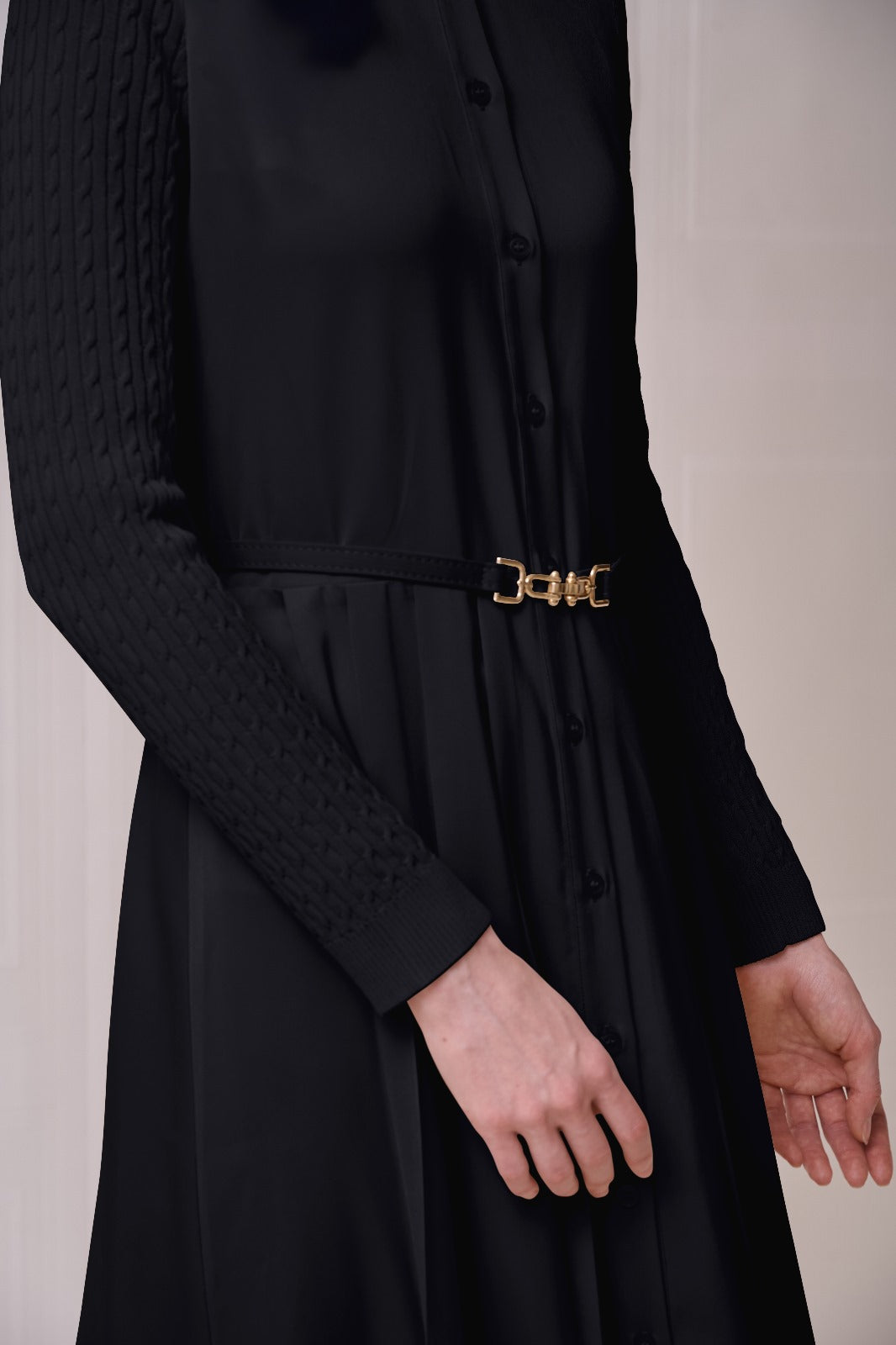 ROP-RPS2504 BLACK KNIT SLEEVE PLEATED DRESS