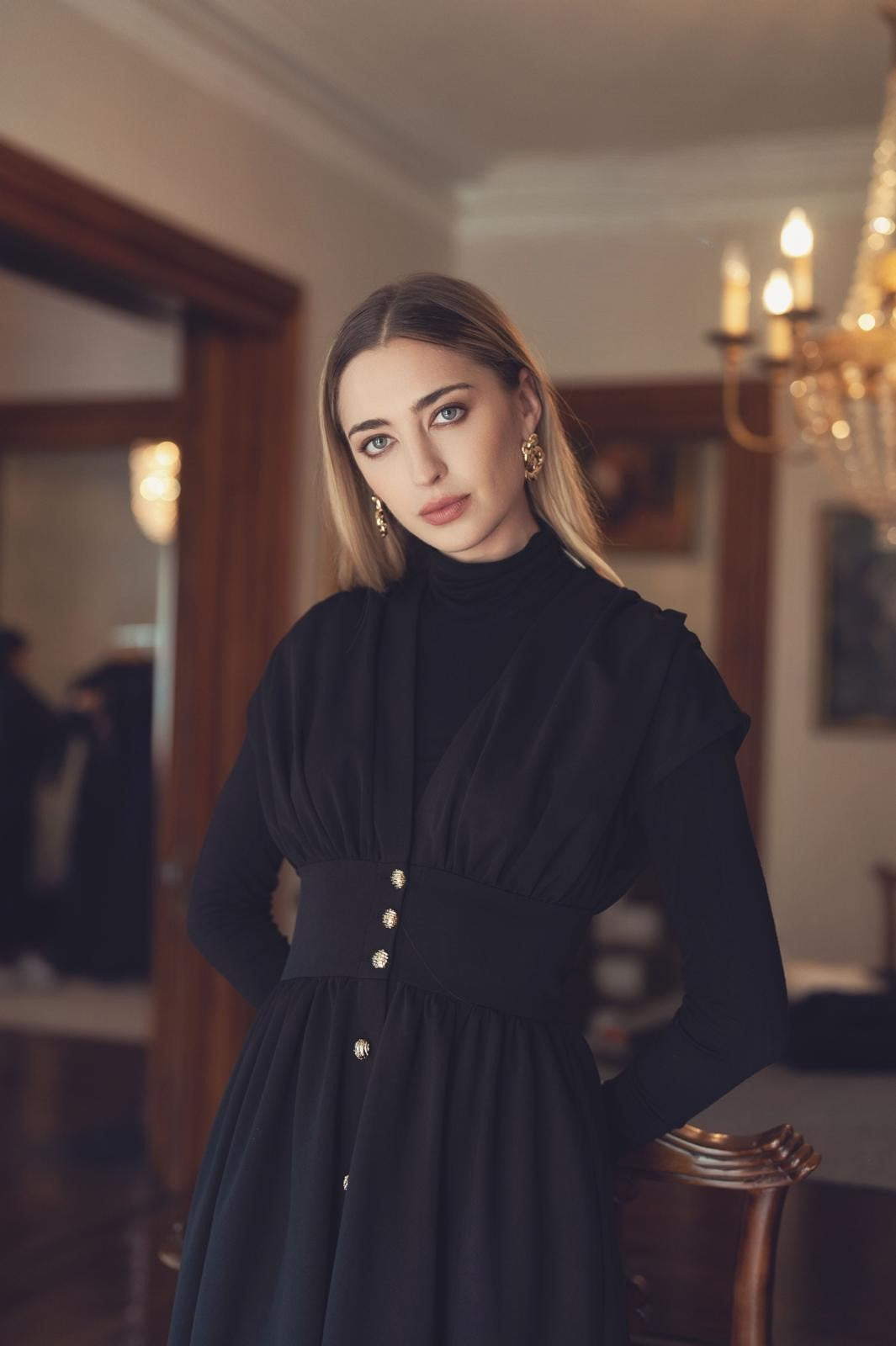 MIK-1521 BLACK WAISTED SLEEVELESS DRESS